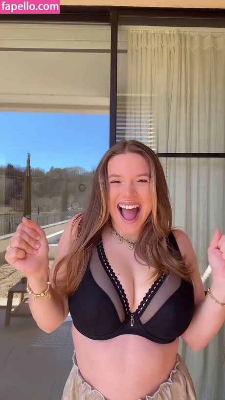 famous girls onlyfans beautiful porn picture