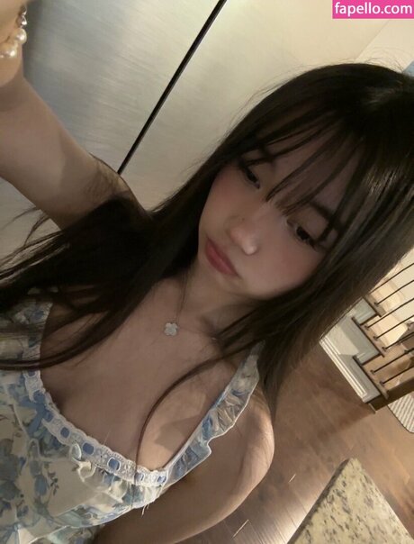 bunibuniyu sexy model image