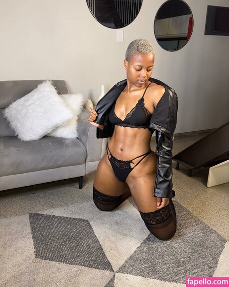 Faustina Thobakgale hd pornstar pic
