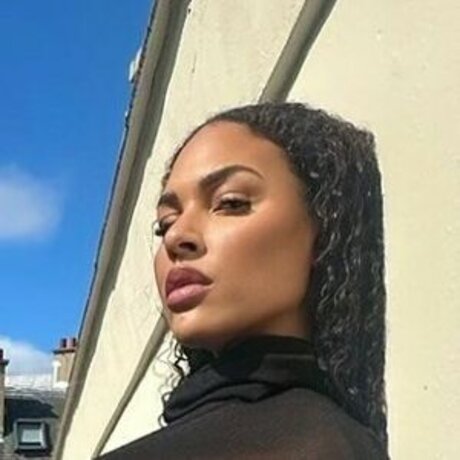 Liz Cambage pornstar art img