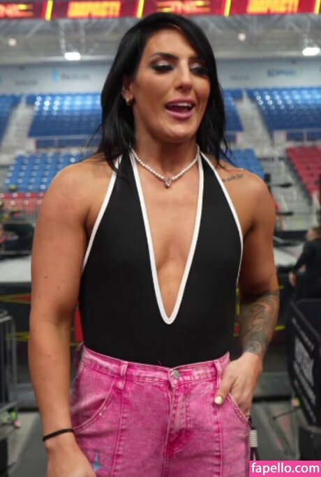 Tessa Blanchard hot model photo