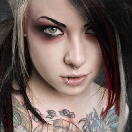 MeGaN MaSsACrE top star pic