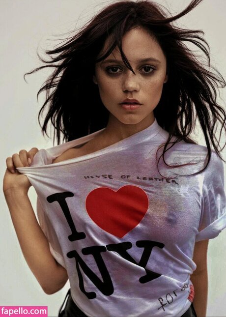 Jenna Ortega star xxx photos