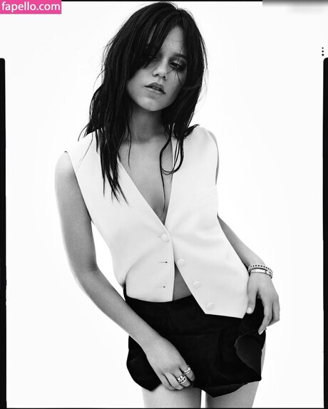 Jenna Ortega star hot archive