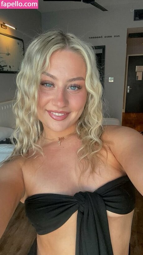 Lauren Duffy sexy pornstar photo