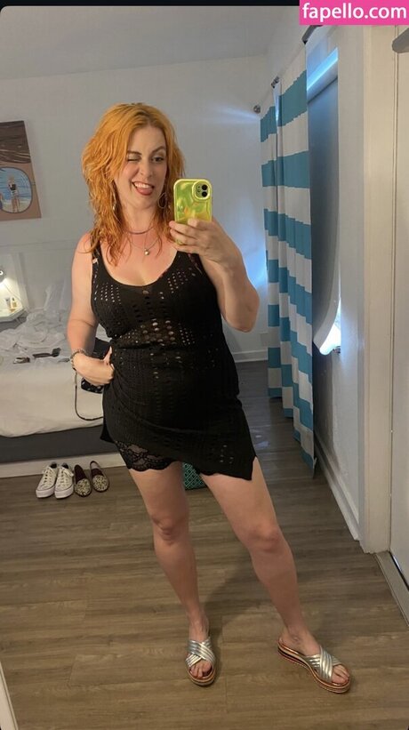 Emily Fleming perfect star pics