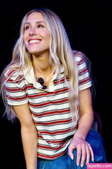 Lisa Gilroy star images