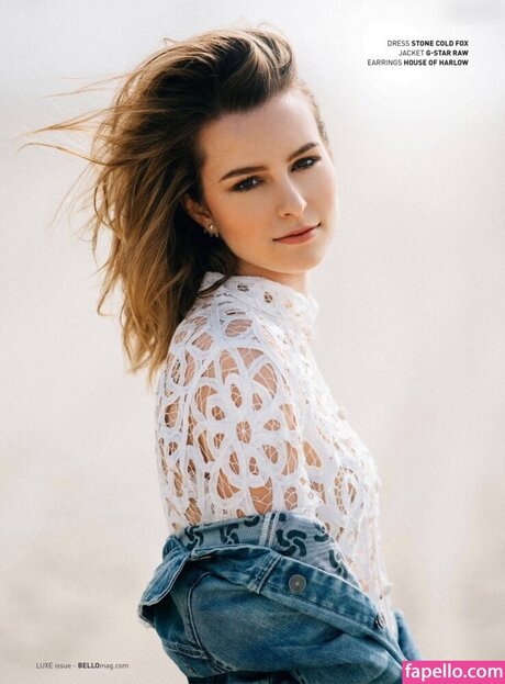 Bridgit Mendler star hd archive