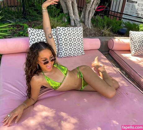 Meg DeLacy pornstar perfect pic