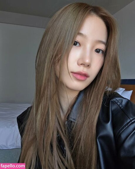 Kazuha Nakamura pornographic actress gallery