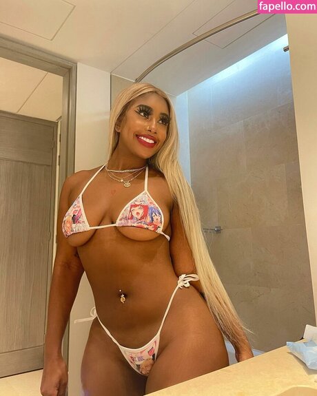 Yungnena pornstar images
