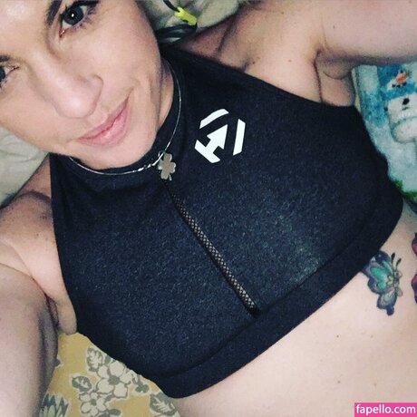 Heather Hardy star naked picture