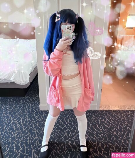LittleNiiVT pretty pornstar archive