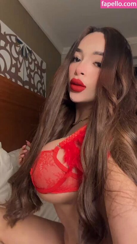 Libny Martinez star erotic images