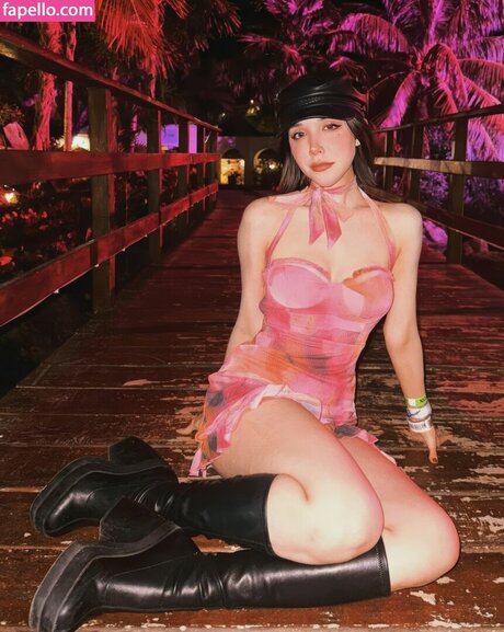 Bethcast best model picture