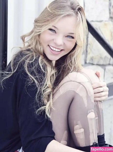 Taylor Hickson pornstar pretty image
