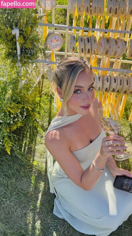 Alexa Blair Robertson free star photos