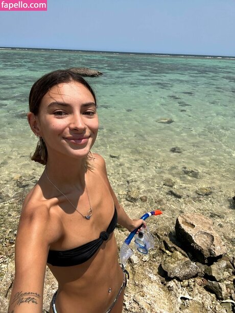 Req Cassadventures model free photo