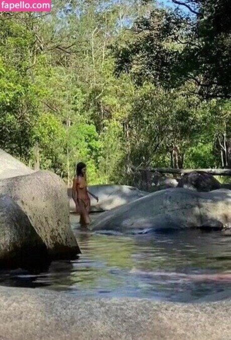 Req Cassadventures model hot img