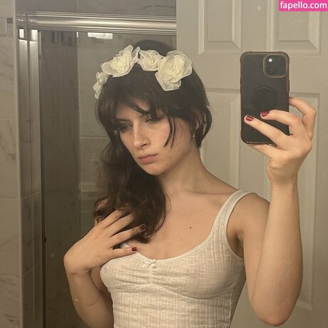 Squirtstain exclusive model photos
