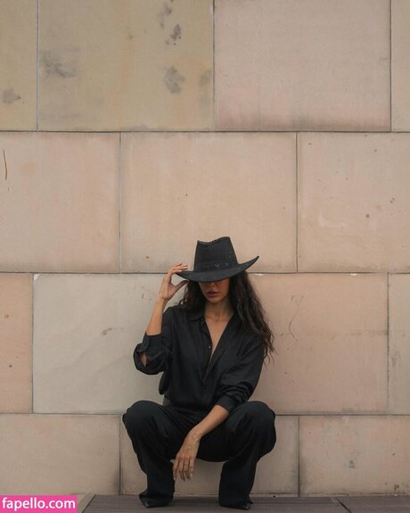 Sonam Bajwa erotic actress images