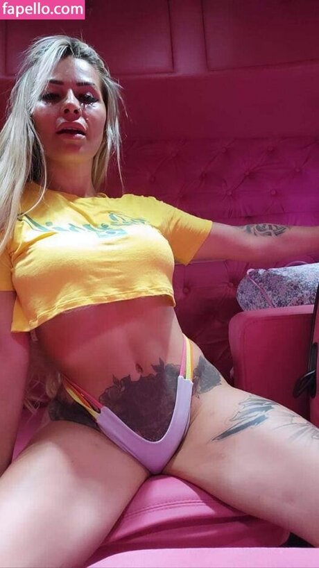 Sheila BellaverICIAL beautiful actress img