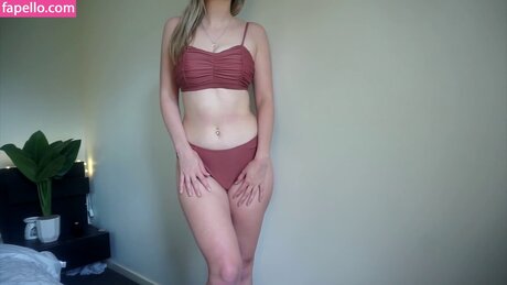 Simply Kel ASMR pornstar pretty galleries