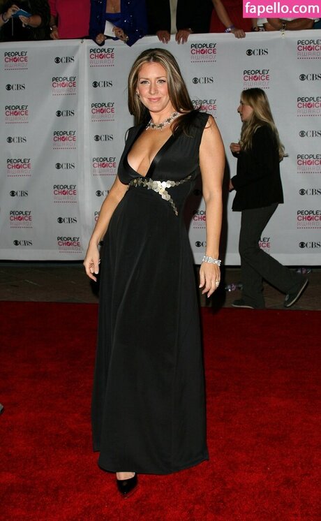 Joely Fisher star hot archive