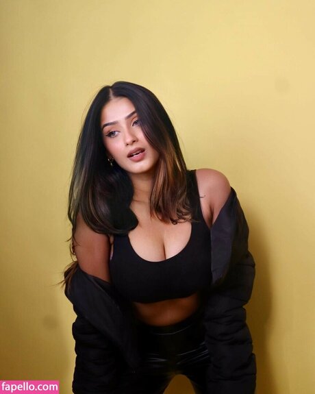 Shambhavi Singh nudes pornstar photo