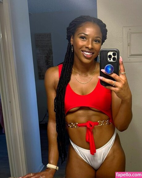 Kali Armstrong WWE nice star pic