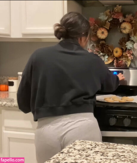 Tingly Asmr  porn model photo