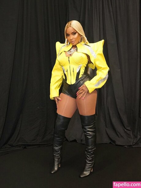 Mary J Blige free pornstar photo