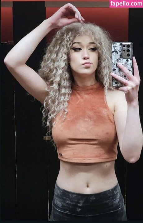 asian influencer onlyfans perfect pictures