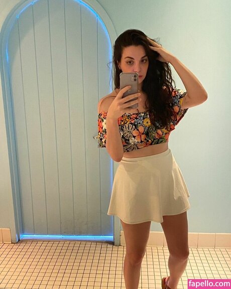 Bailey Meyers art model images