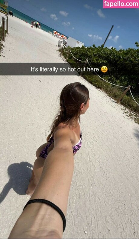pretty onlyfans sexy nude photo