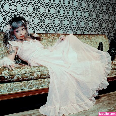 Jazmin Bean pretty model photo