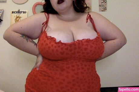 strawberryxfnta model pornographic image