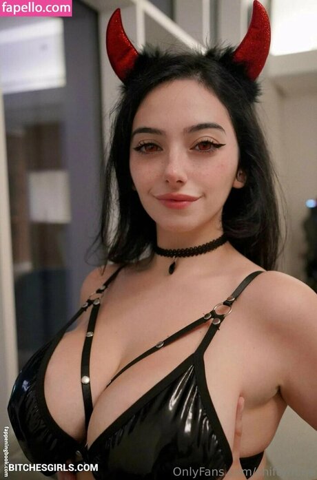 Sofia Mina profile image