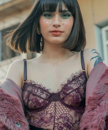 Pamela Cascante beautiful star pics