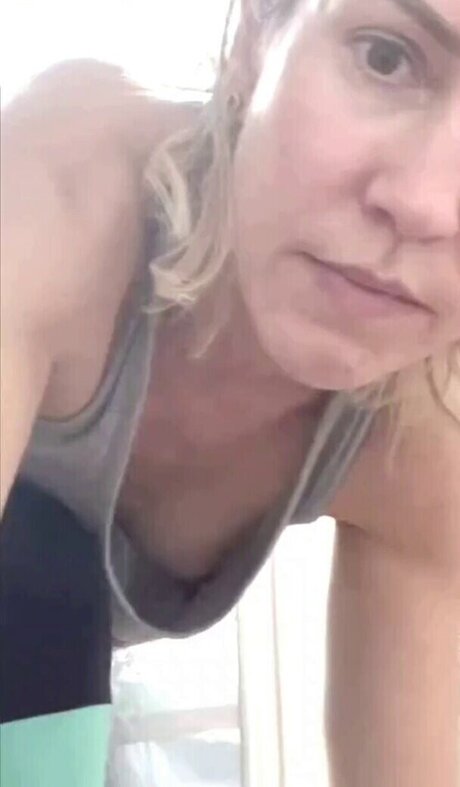 Wolke Hegenbarth pornstar sexy img