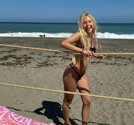 muscular women onlyfans art naked img
