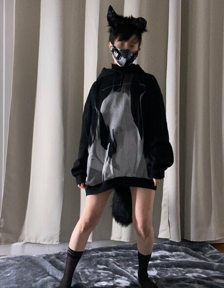 Yeougui nudes model picture
