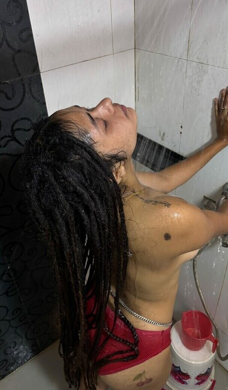 Sunnydcruz naked model pictures