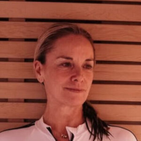 Tamzin Outhwaite beautiful model pic