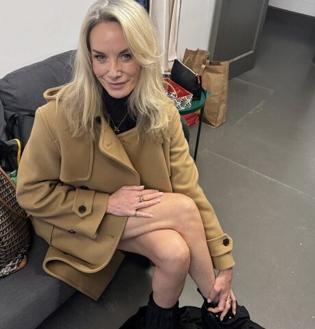 Tamzin Outhwaite model beautiful pictures