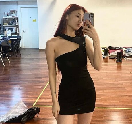 Nancy Momoland pornstar nudes images