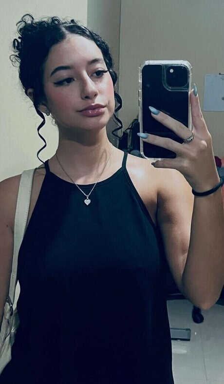 Vtzadaax exclusive pornstar photos