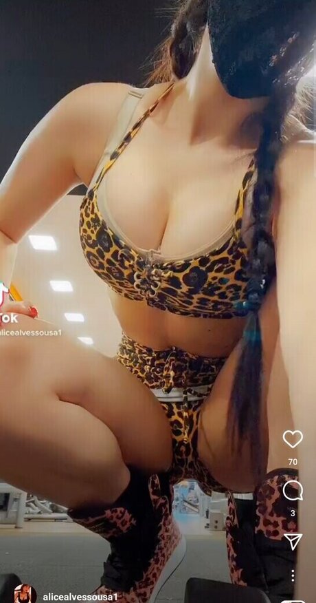 Alice Alves pornographic actress img