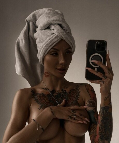 amateur asian onlyfans beautiful xxx picture