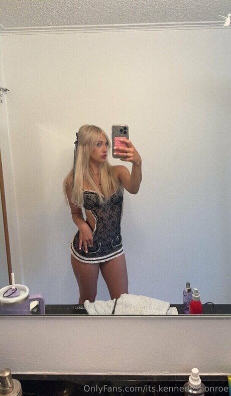 TheKennedyMonroe star hot img